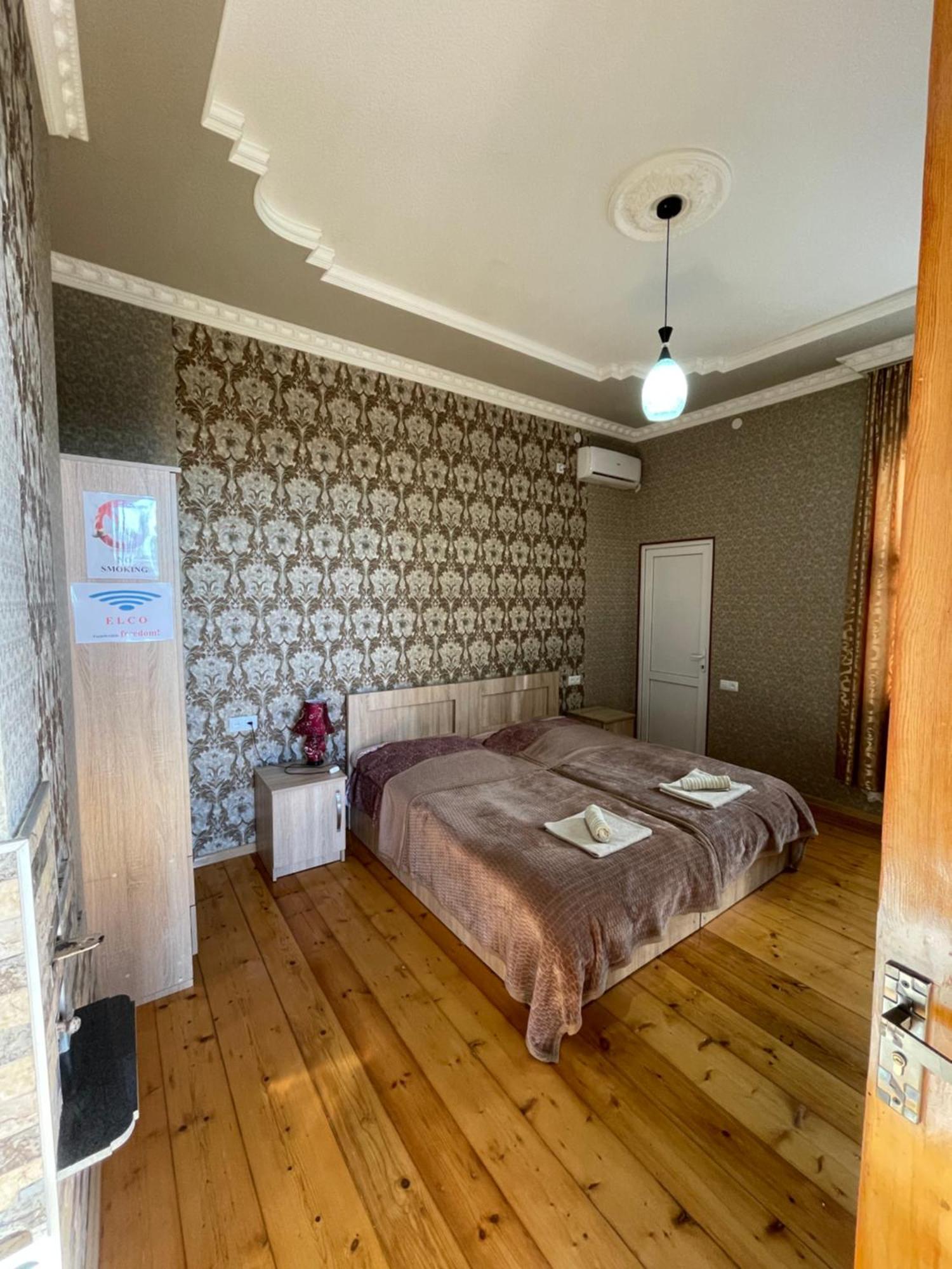Elco Hotel Зугдиди Екстериор снимка
