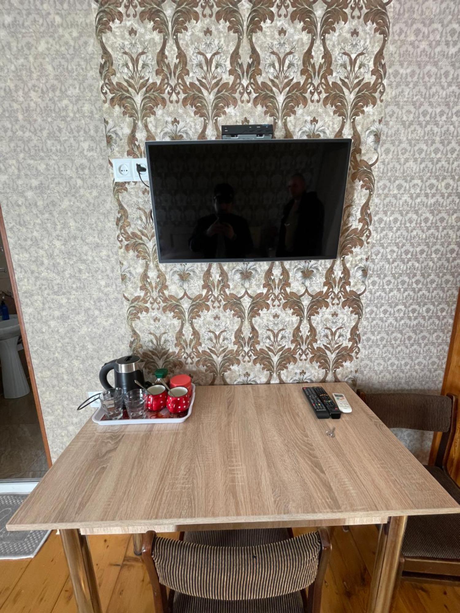 Elco Hotel Зугдиди Екстериор снимка