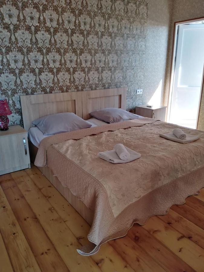 Elco Hotel Зугдиди Екстериор снимка