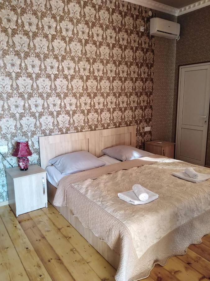 Elco Hotel Зугдиди Екстериор снимка